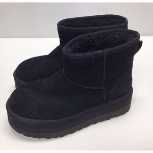 UGG Classic Boot Women's Black Suede Platform Ankle Bootie Size 10 NEW 1134991